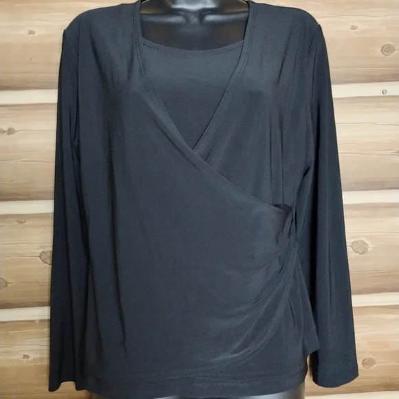 5/$20 Coldwater creek women long slevee black blouse size small - Picture 5 of 9